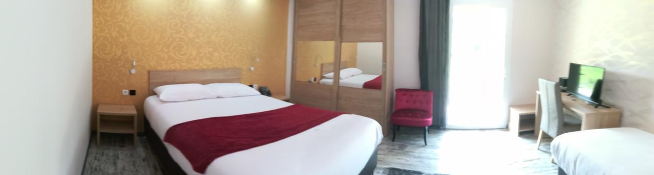 L'Hotel Du Lac กาสเตลจาลูซ์ ภายนอก รูปภาพ